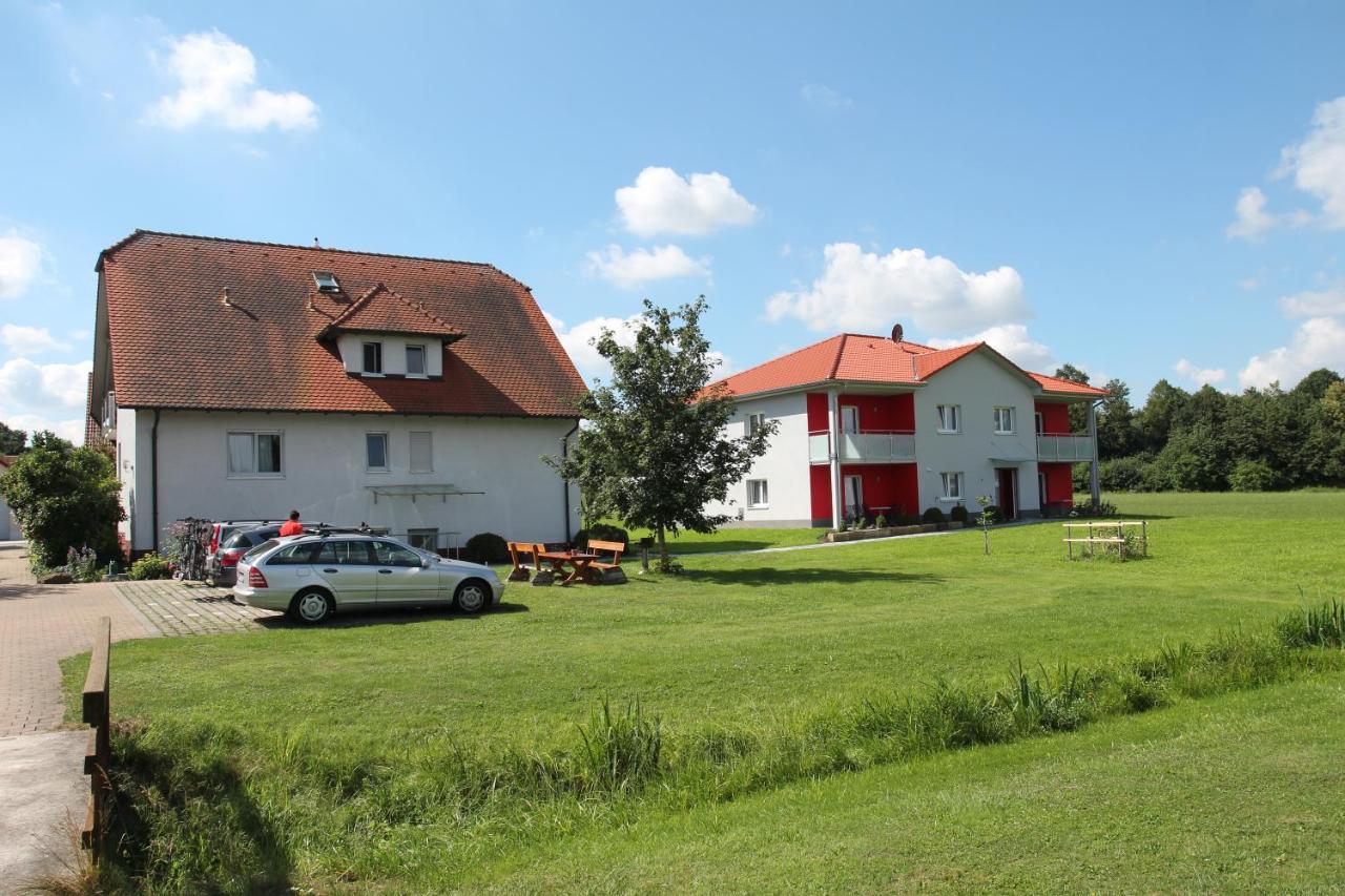 Gasthaus-Pension Hofmann Обердакштеттен Экстерьер фото