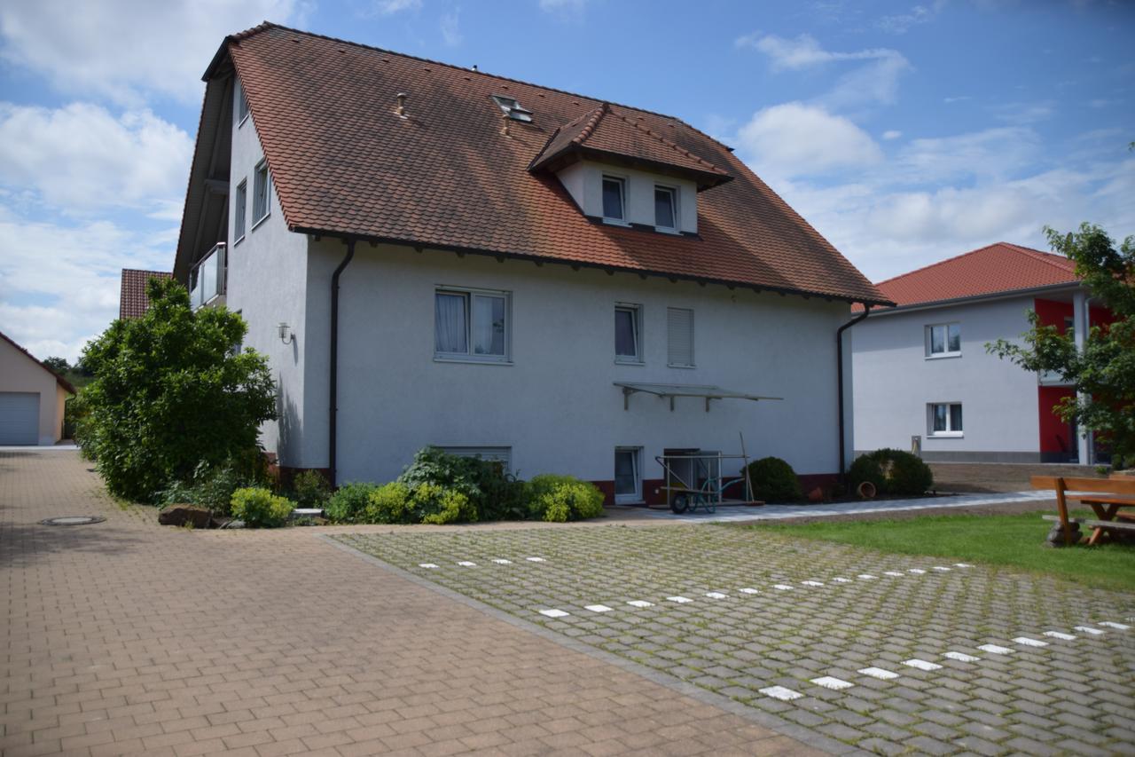 Gasthaus-Pension Hofmann Обердакштеттен Экстерьер фото